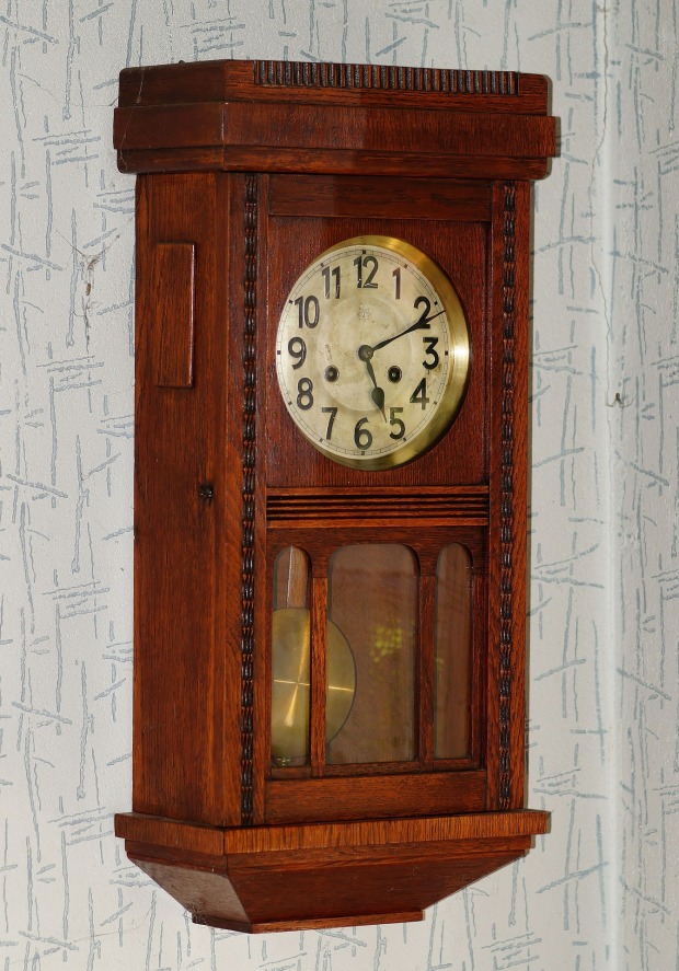 wall-clock-435951_1920.jpg